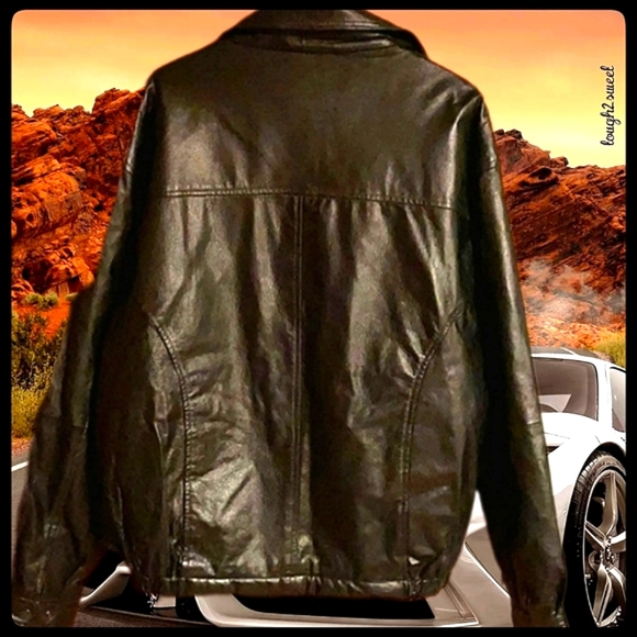 GENUINE BLACK LEATHER MEN'S LARGE LINED BIKER JACKET WITH INSIDE POCKET - Picture 4 of 17